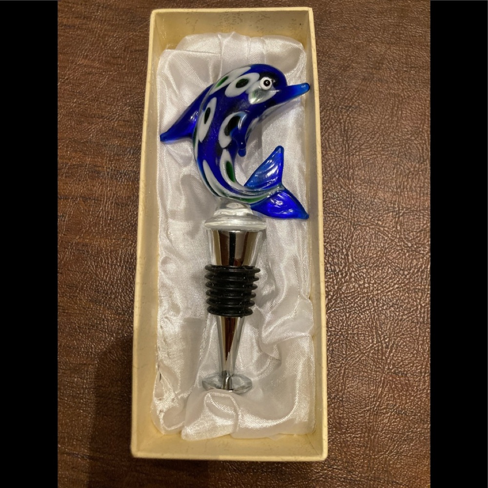 Blue Dolphin Wine Bottle Stopper, dolphin is glass/decorated, new, never used